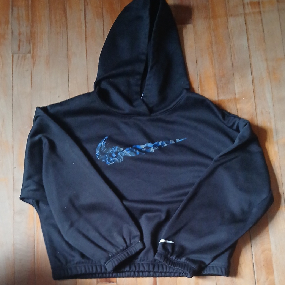 6x Nike Hoodie